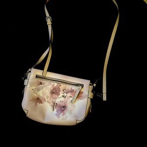 Simply Vera crossbody bag.